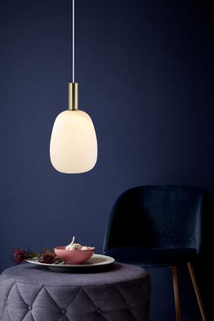Nordlux Pendelleuchte Alton in Opal und Messing